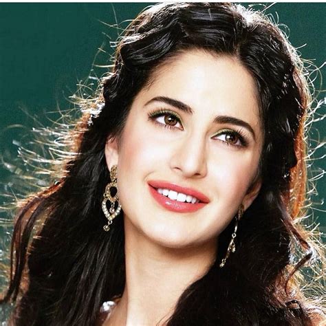 Katrina Kaif Photos: 50 Most Stunning Photos Of Actress Katrina。